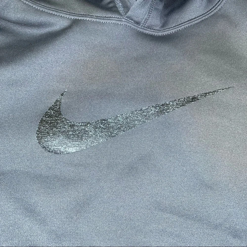 NIKE Kids Youth Therma Fit Hoodie Pullover Gray Black Medium